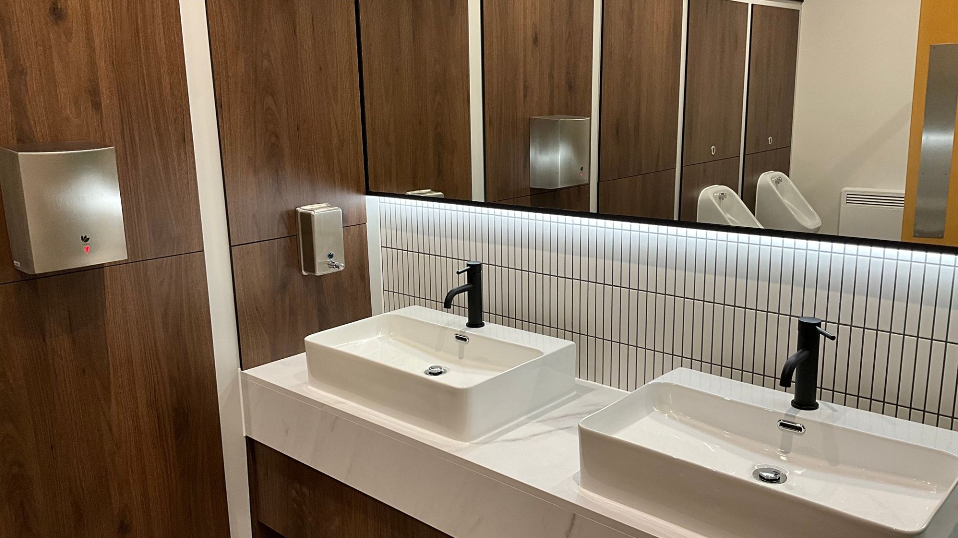 Andrews House, Guildford